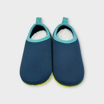 Minnow Designs Water Shoes, Size E24