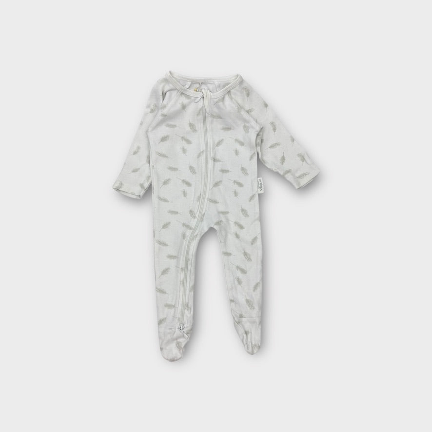 Purebaby White Feather Onesie, Size 000