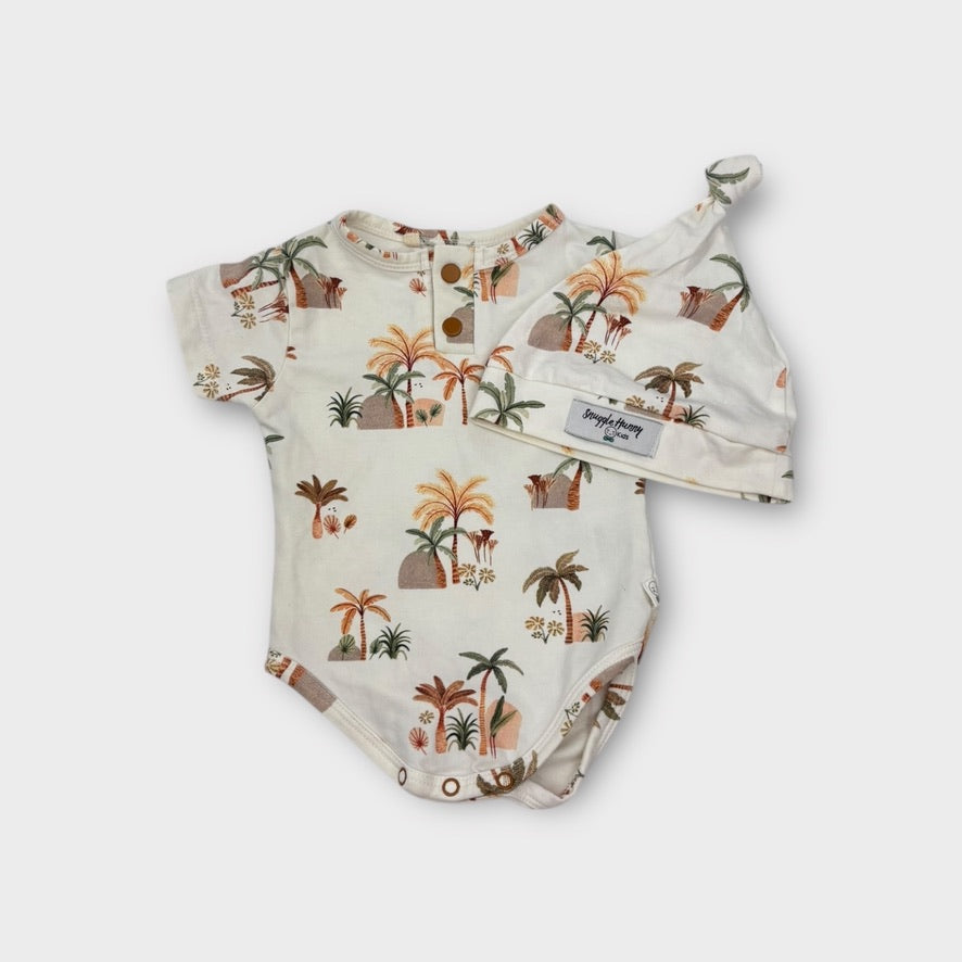 Snuggle Hunny Palm Tree Bodysuit and Beanie Set, Size 000