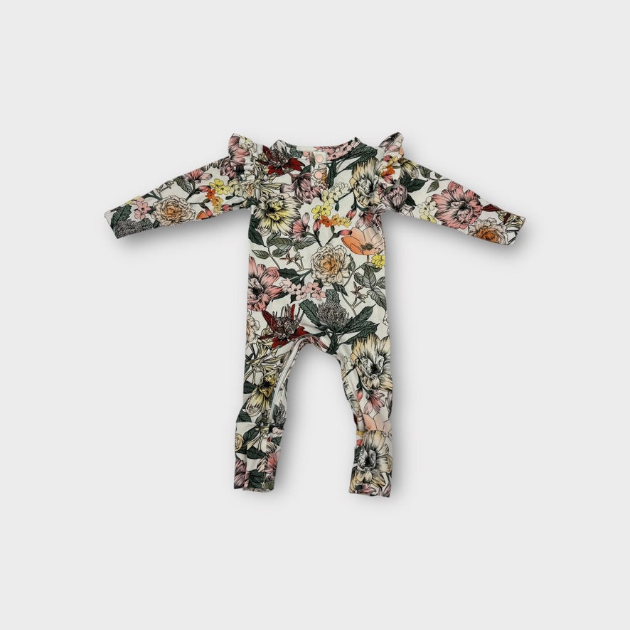 Snuggle Hunny Botanical Onesie, Size NB