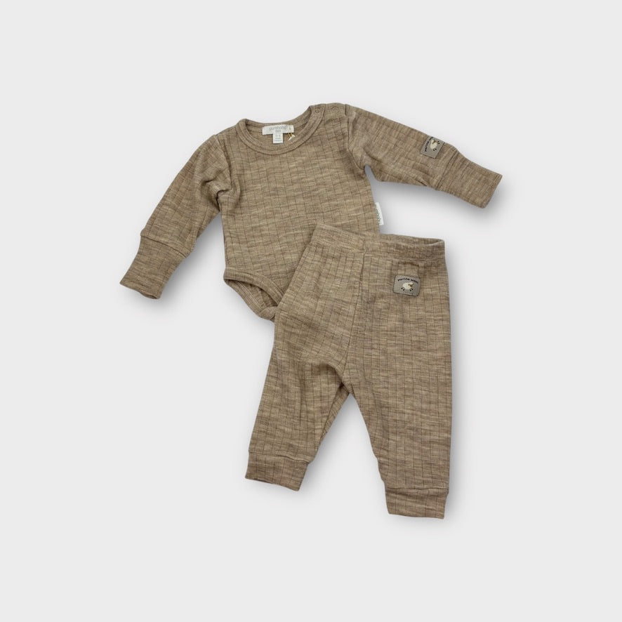 Purebaby Wool Bodysuit and Legging Set, Size 000