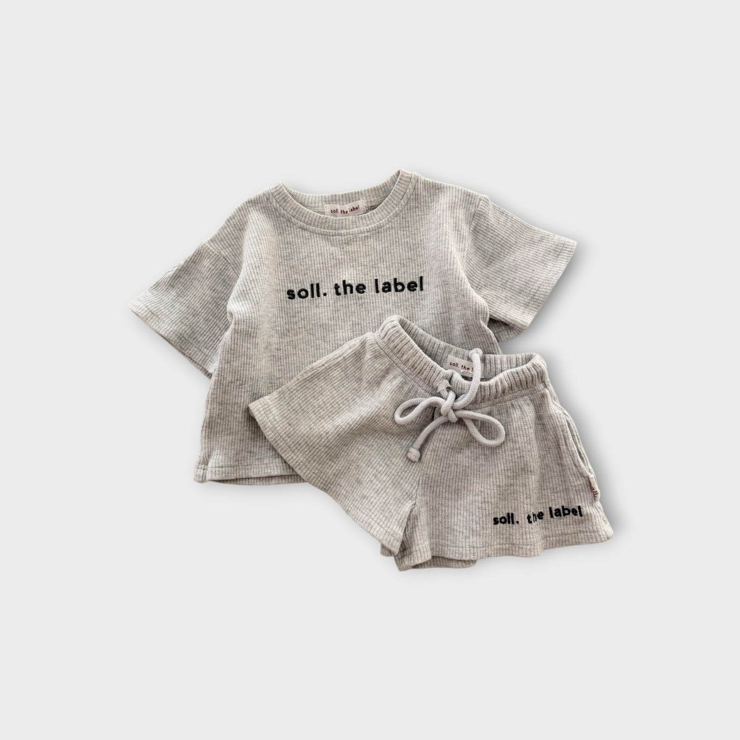 Soll. The Label Grey Set, Size 00