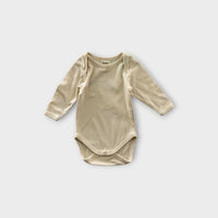 Nature Baby Cream Bodysuit, Size 0000