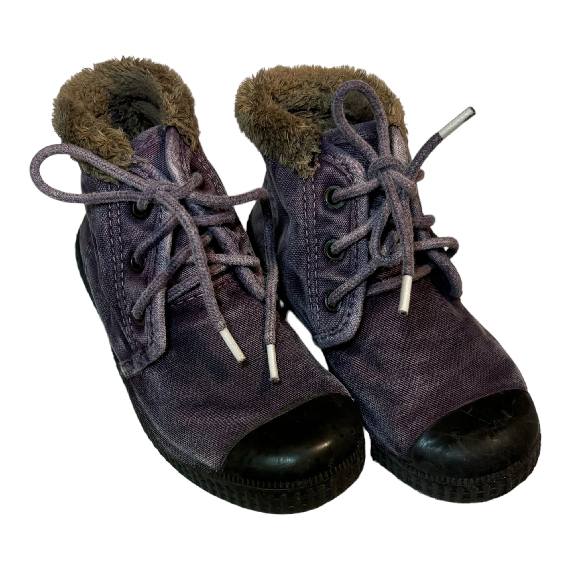 Chippie Faux Fur Shoe, Size EUR 26
