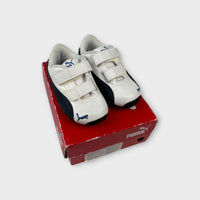 Puma Vikky Sneakers, Size EU 19