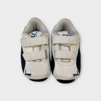 Puma Vikky Sneakers, Size EU 19