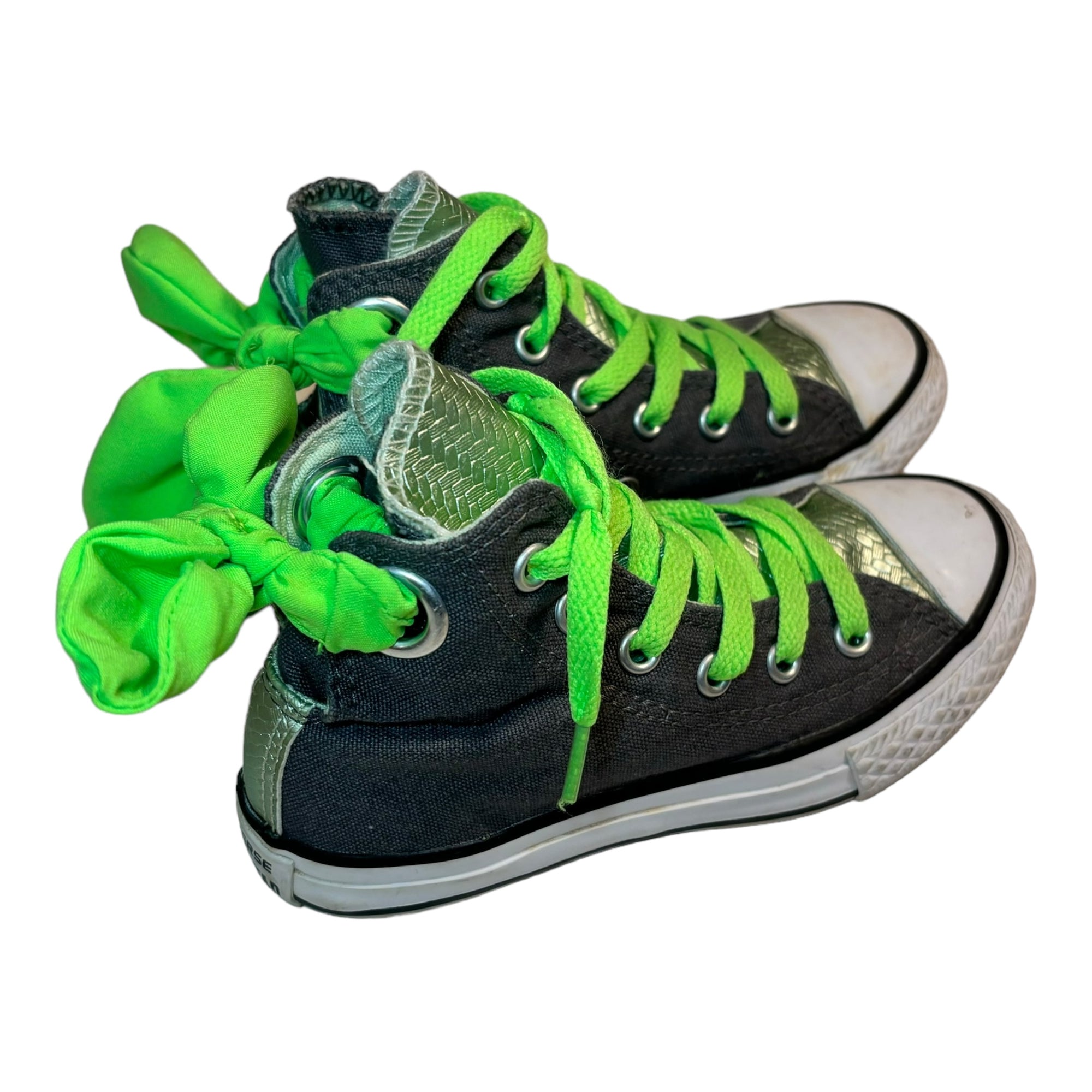 Green Bow Converse Chucks, Size EUR 28