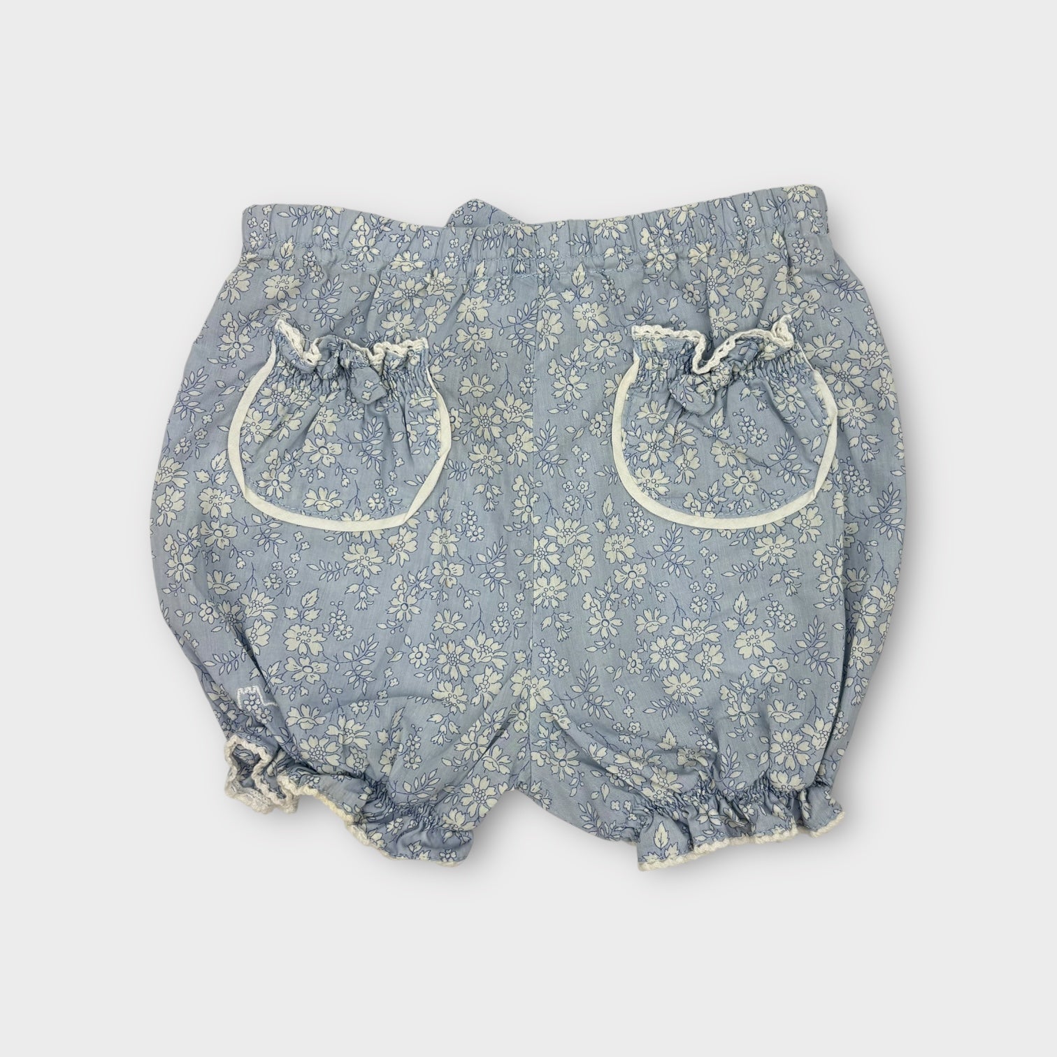Chateau De Sable Blue Floral Shorts, Size 000
