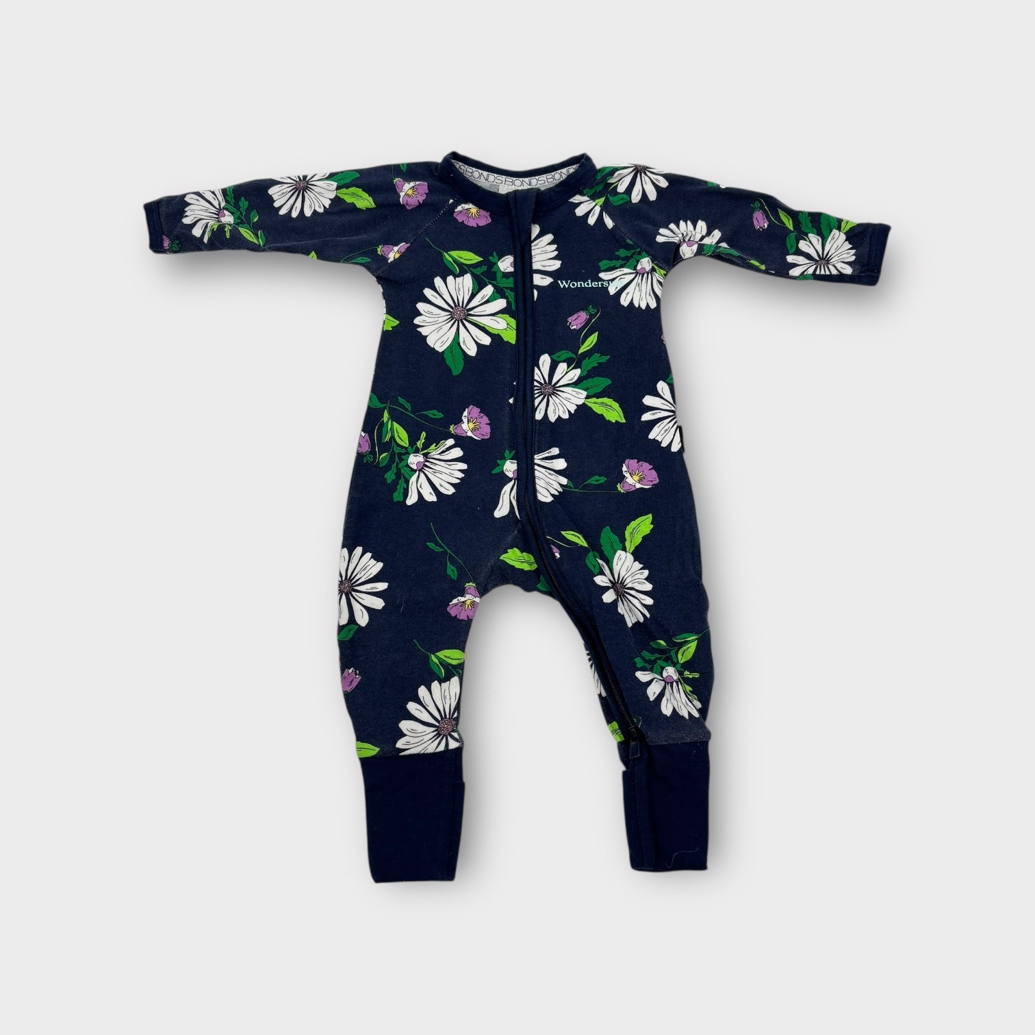 Bonds Long Sleeve Daisy Onesie, Size 000
