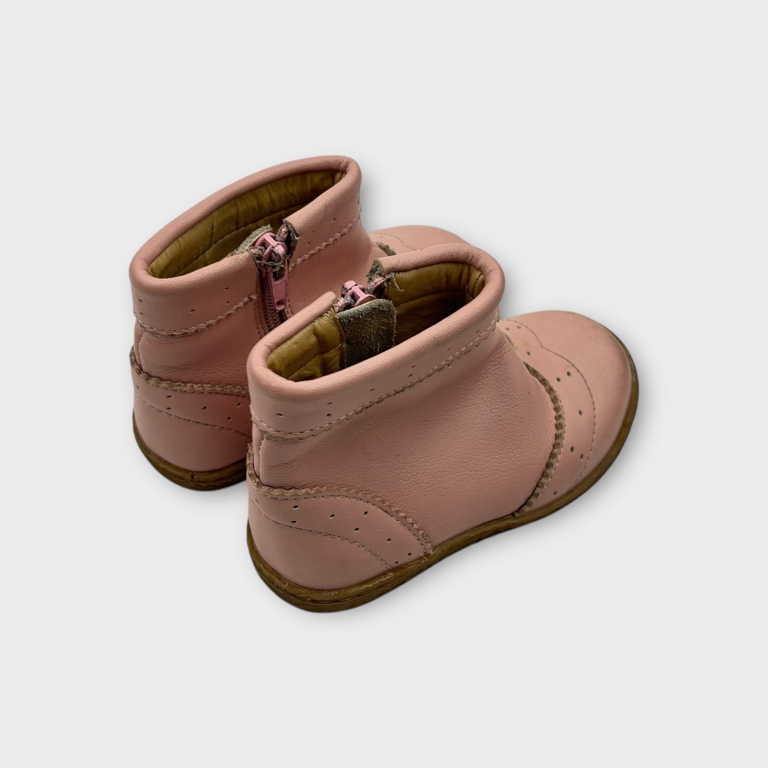 Walnut Melbourne Pink Leather Boots, Size EU 24