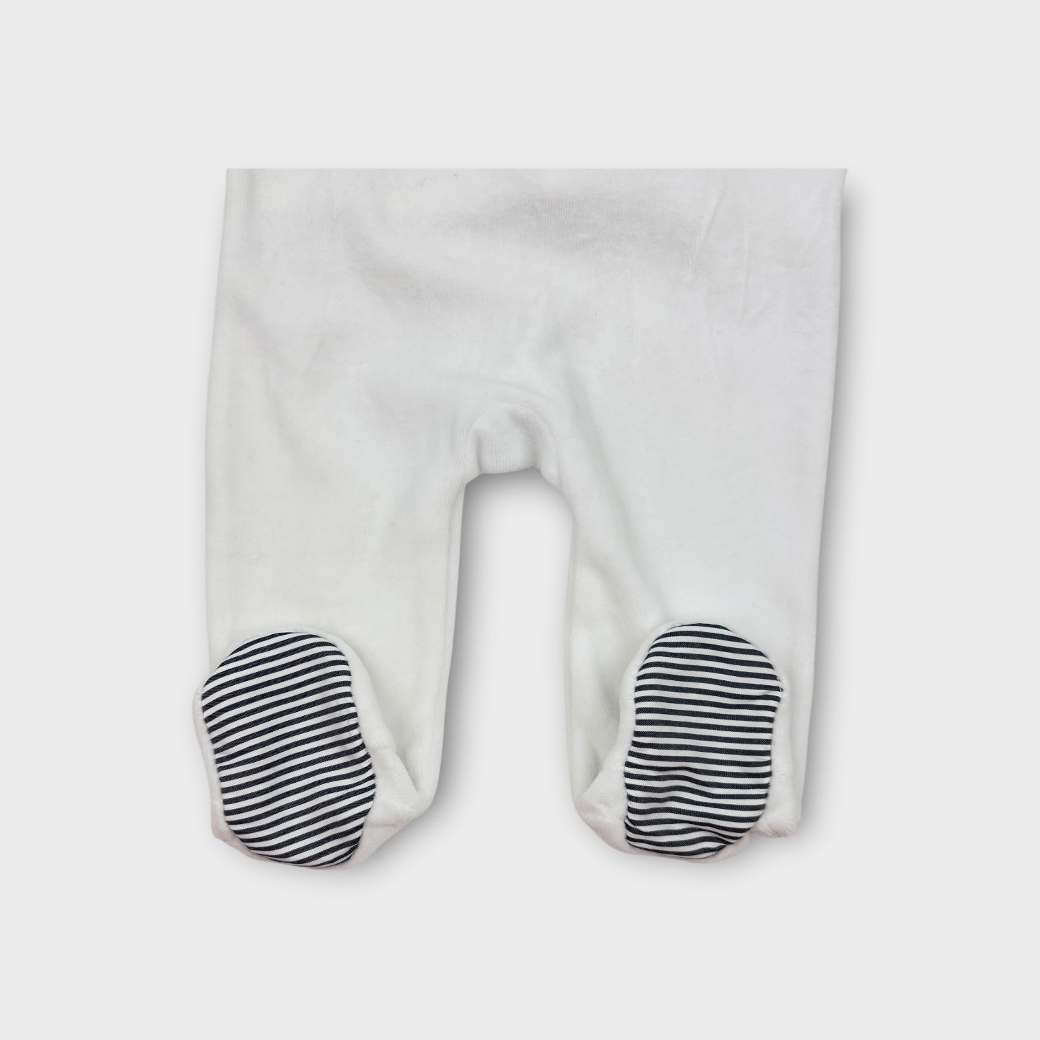 Jacadi Paris White Velour Onesie, Size 000